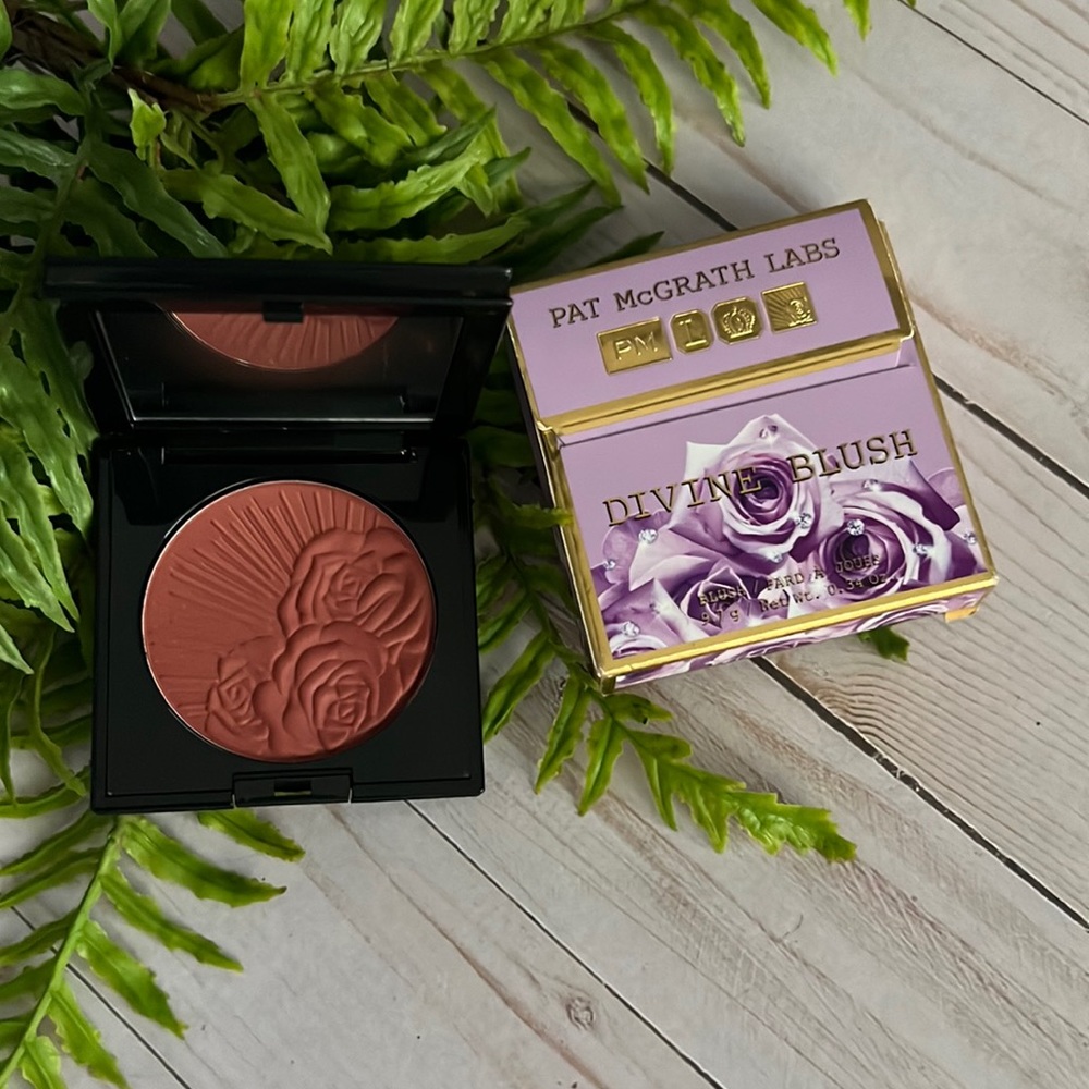 Pat McGrath Labs Devine Blush - “Paradise Venus”